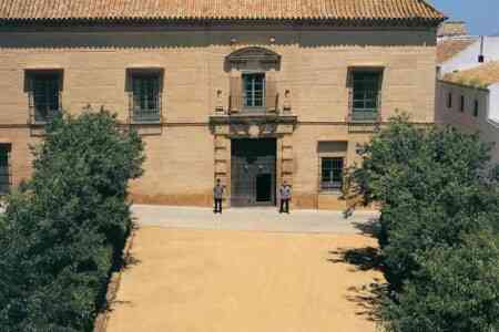 Casa Palacio De Carmona